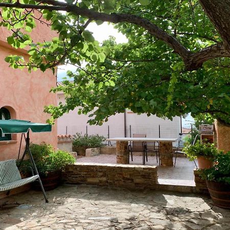 Villa Le Ginestre Ла-Калетта Экстерьер фото